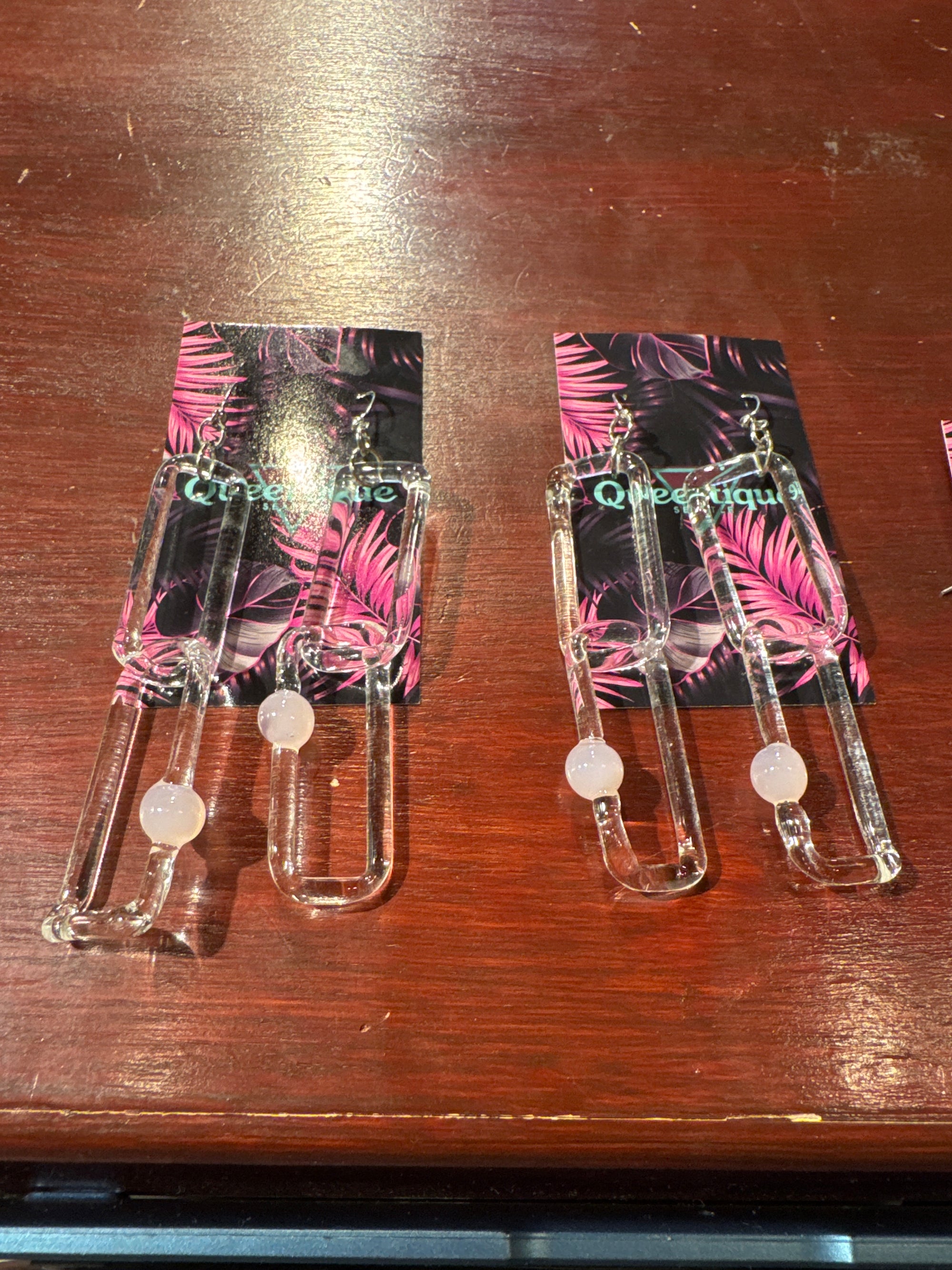 Glass chainlink earrings
