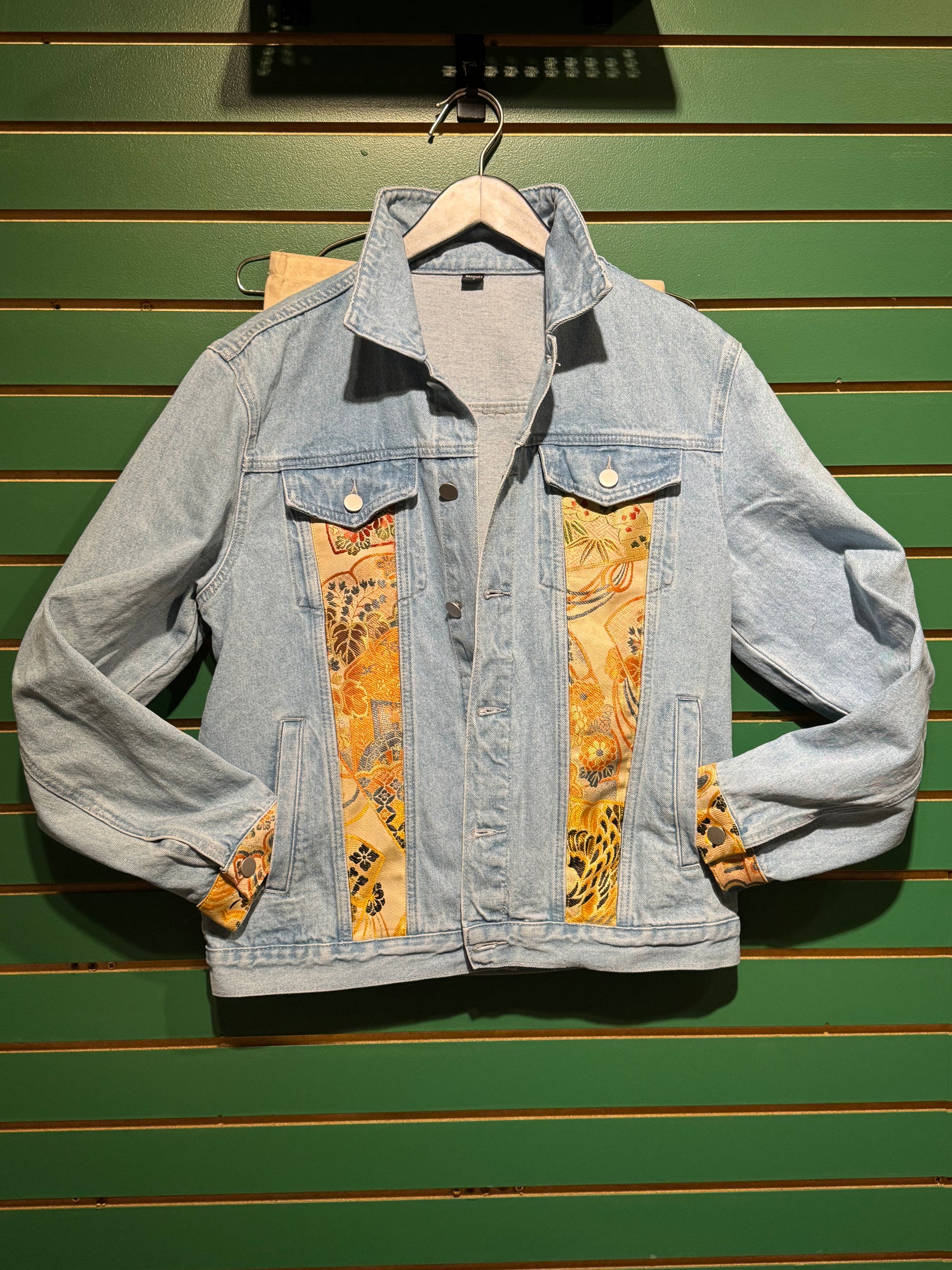 Q-mono Jean Jacket