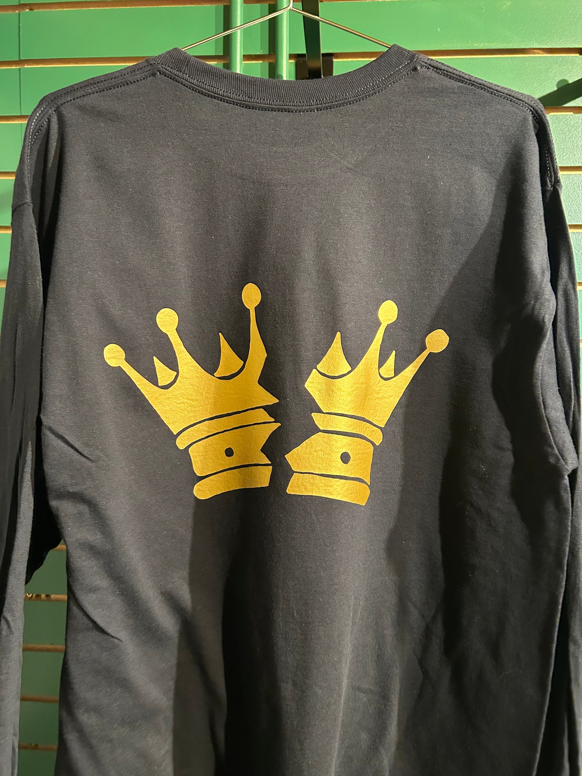 No Kings Broken crown