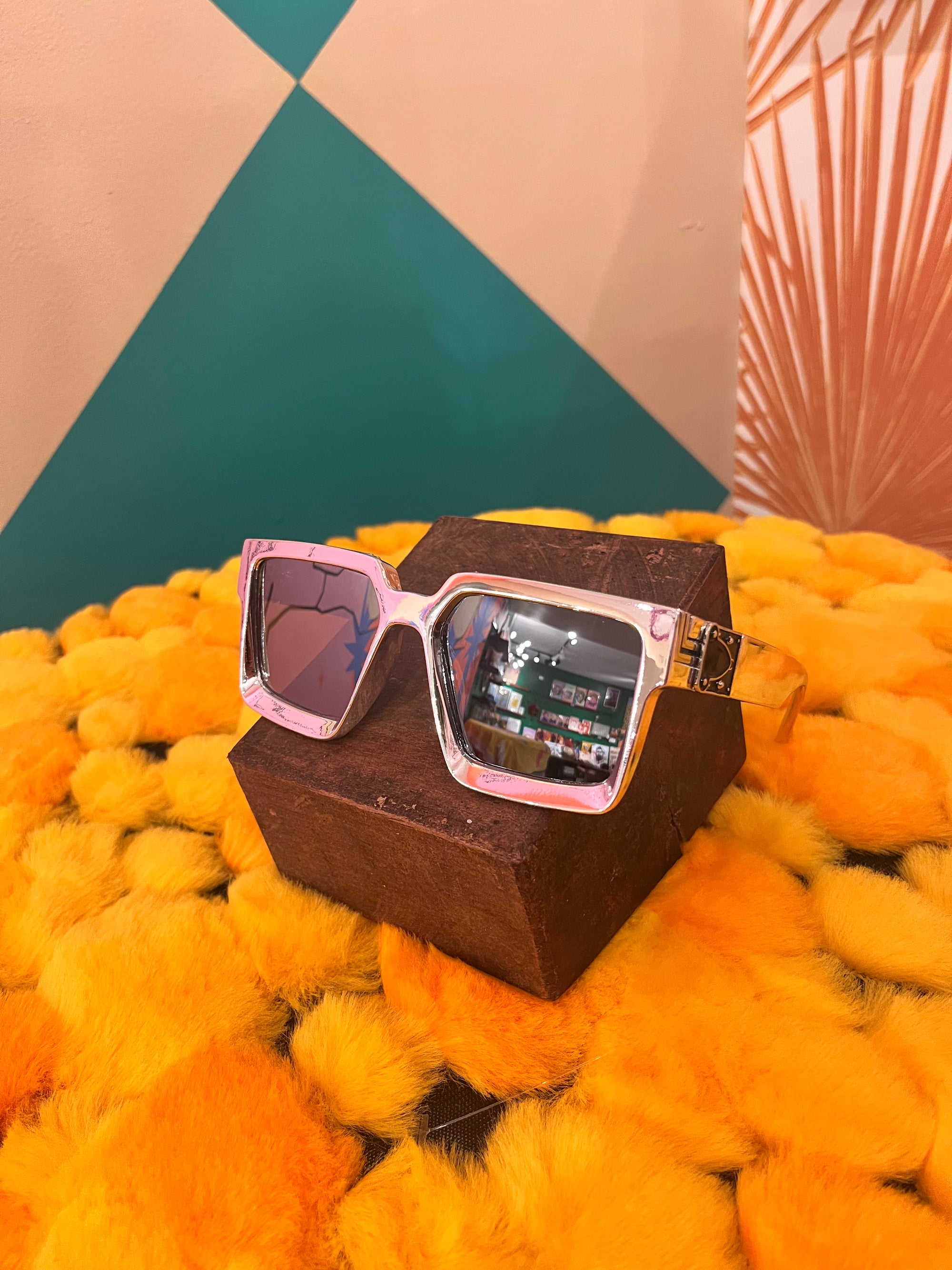 Retro square sunglasses