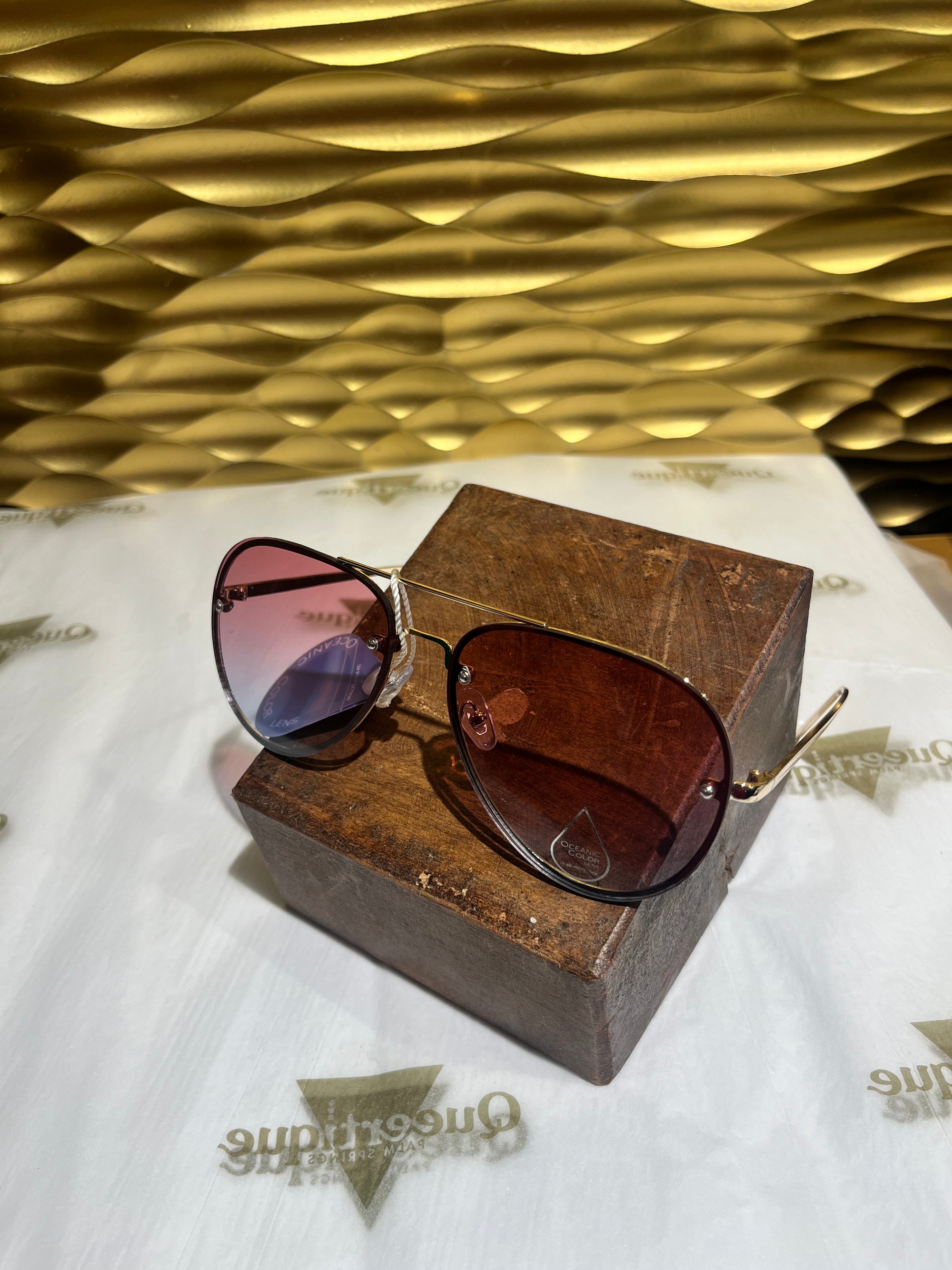 Rimmed aviator ombré glasses